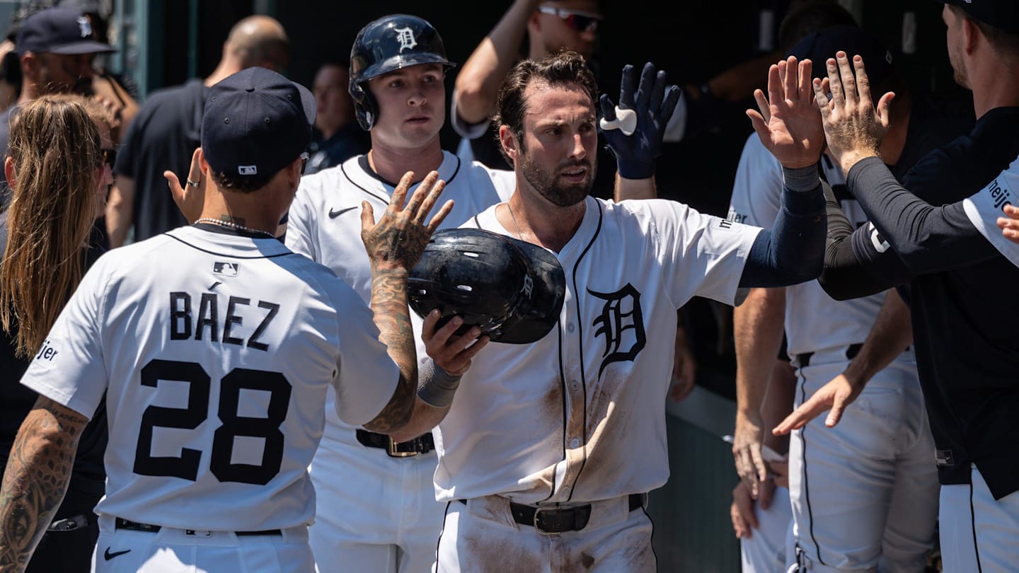 Detroit Tigers outfielder Matt Vierling celebrates in the dugout with teammates after scoring a run against the Twins at Comerica Park in Detroit on Saturday, June 28, 2025.