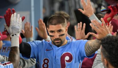 Should Cincinnati Reds Reunite With Familiar Face After Eugenio Suarez Signing?