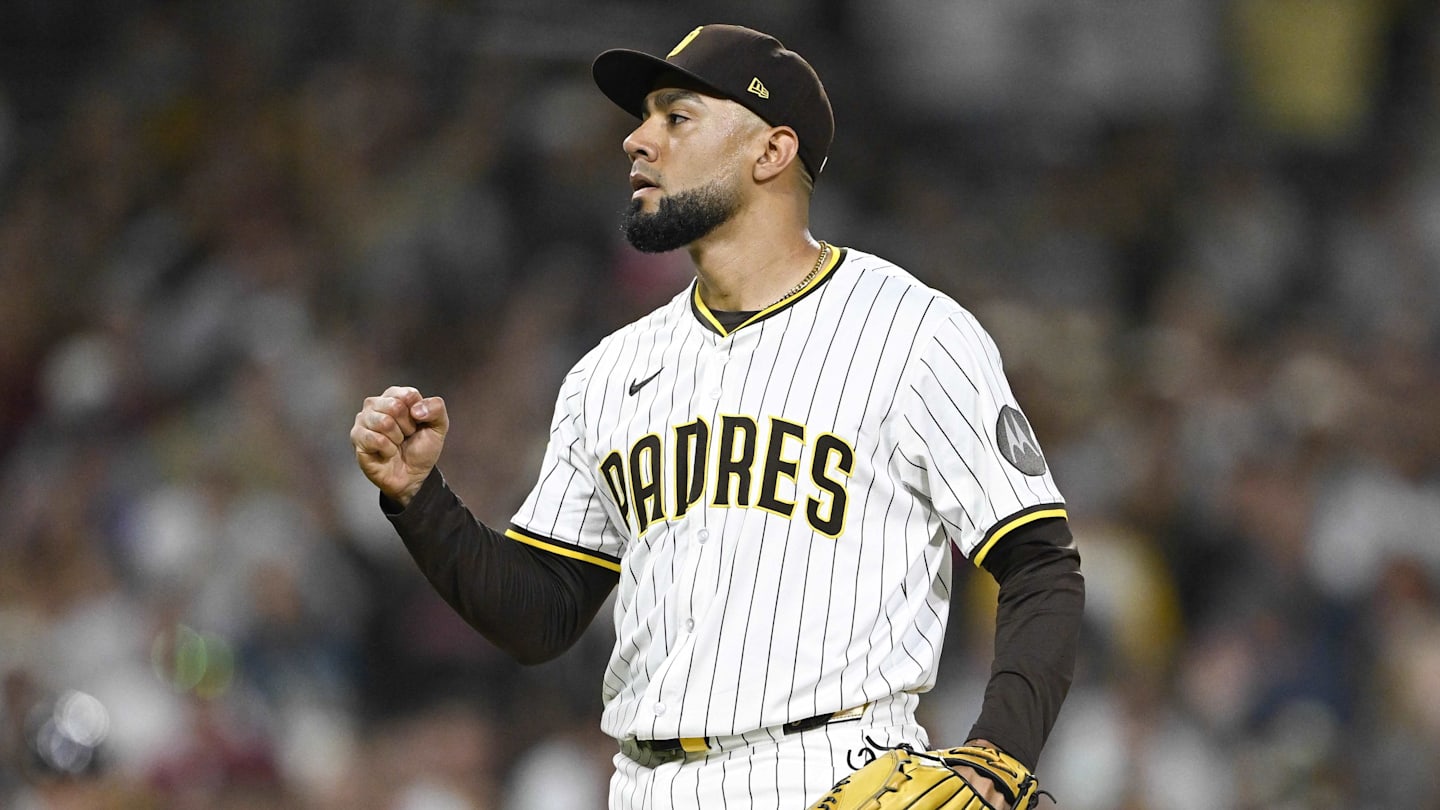 Suarez Impressing Early in Spring, Easing Braves Bullpen Nerves