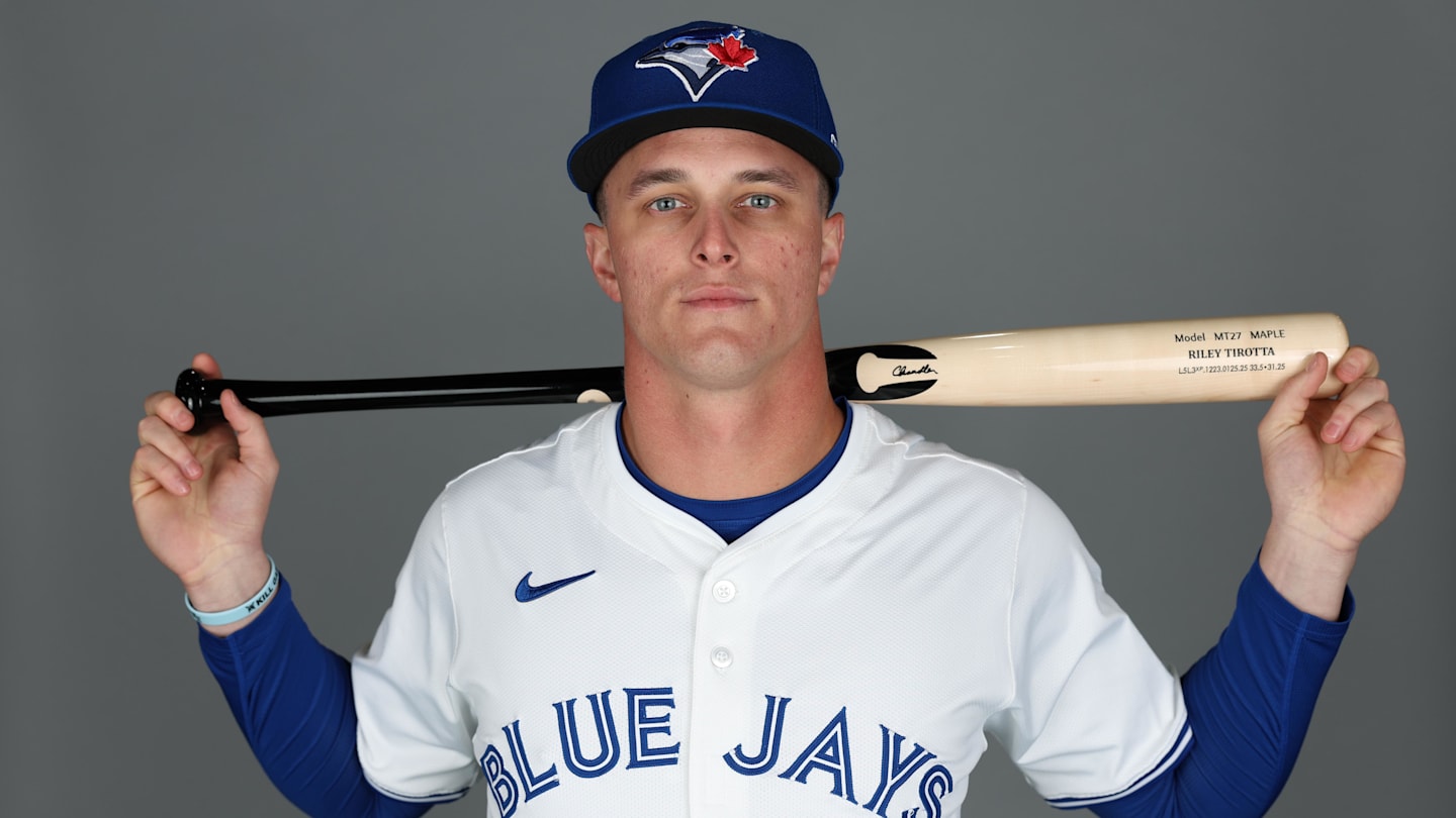 One Top Prospect Could Solve Blue Jays Lack of Depth in Their Infield
