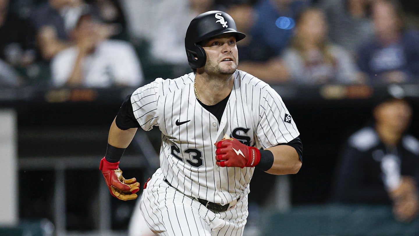 Aug 27, 2025; Chicago, Illinois, USA; Chicago White Sox left fielder Andrew Benintendi (23) rounds the bases after hitting a solo home run against the Kansas City Royals during the fourth inning at Rate Field. Mandatory Credit: Kamil Krzaczynski-Imagn Images