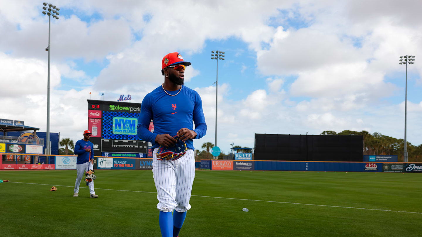Feb 17, 2026; Port St. Lucie, FL, USA; New York Mets outfielder Luis Robert Jr. (88) looks on from the field during spring trining at Clover Park. Mandatory Credit: Sam Navarro-Imagn Images