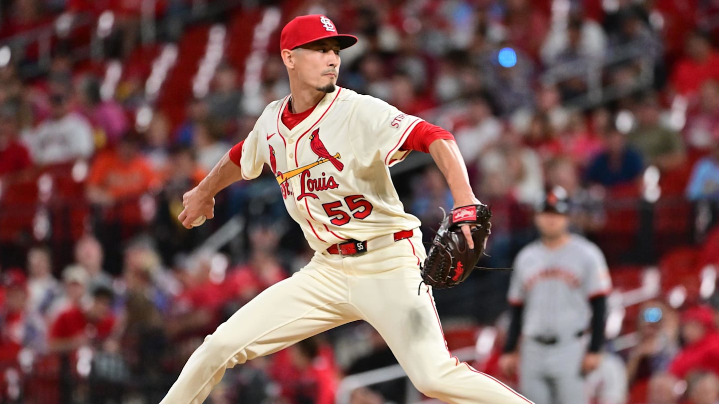 Sep 6, 2025; St. Louis, Missouri, USA;  St. Louis Cardinals pitcher Riley O'Brien (55) throws in relief against the San Francisco Giants at Busch Stadium. Mandatory Credit: Tim Vizer-Imagn Images