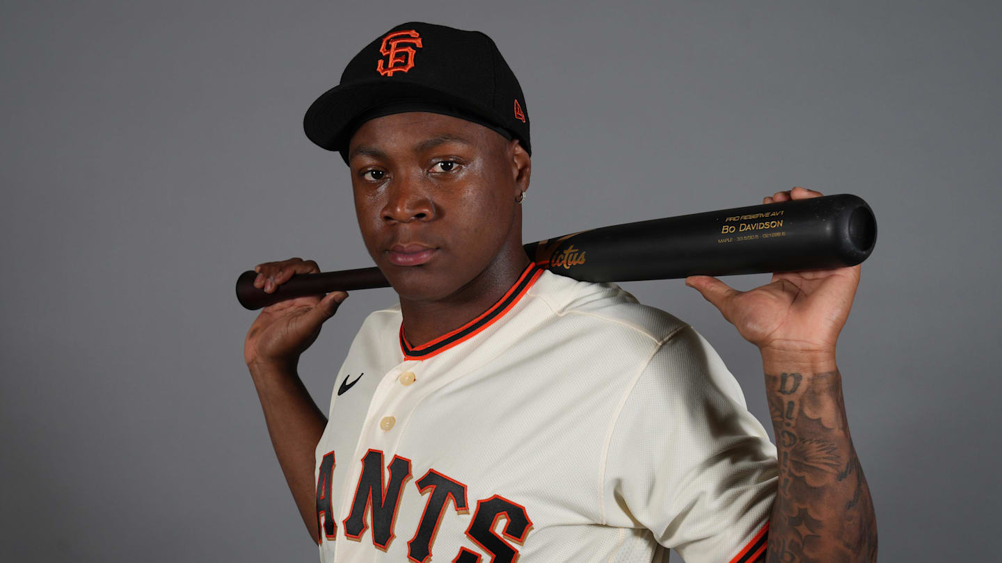 Feb 19, 2026; Scottsdale, AZ, USA; San Francisco Giants left fielder Bo Davidson (91) poses during Photo Day at Scottsdale Stadium. Mandatory Credit: Rick Scuteri-Imagn Images