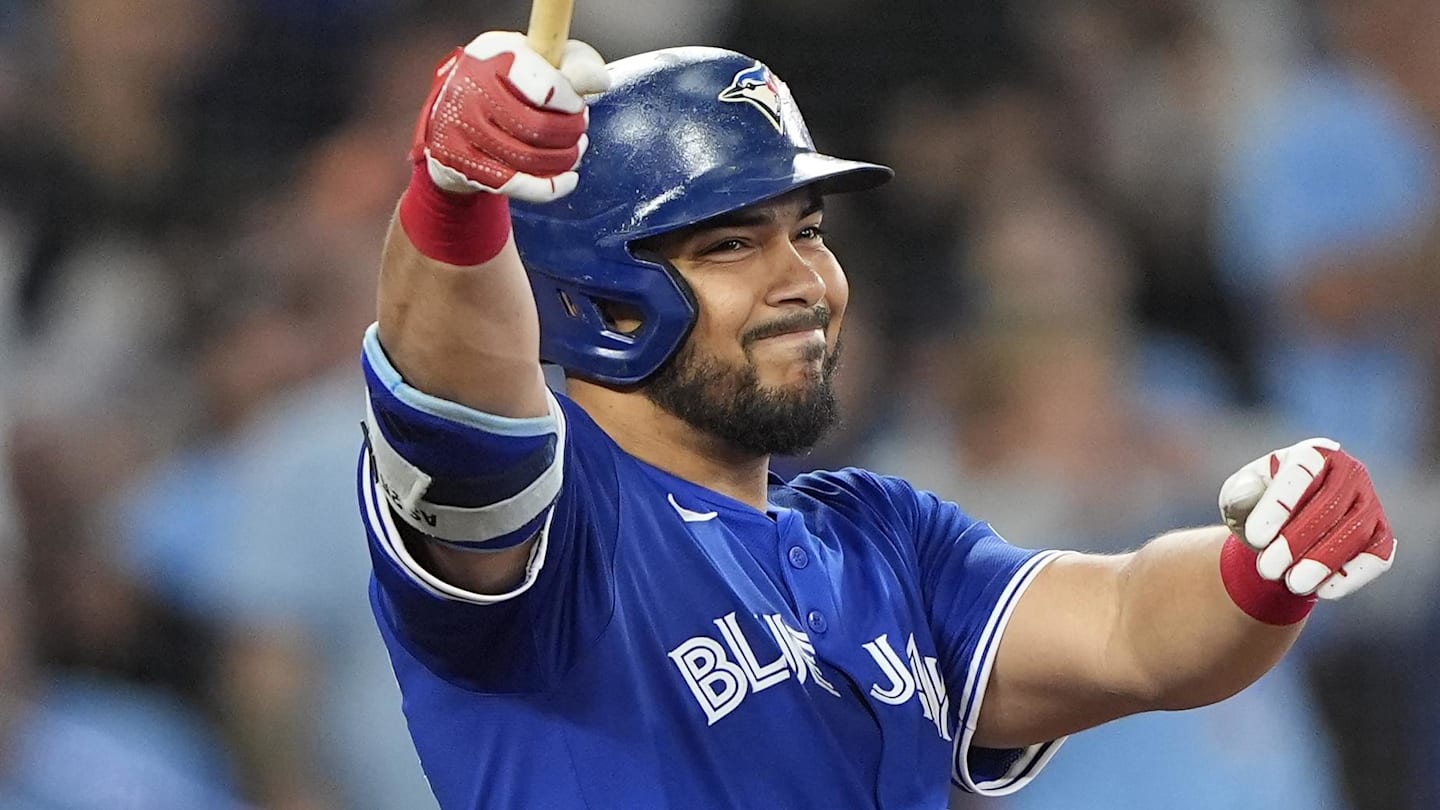 Blue Jays Star Anthony Santander Speaks for First Time Since Brutal Injury News