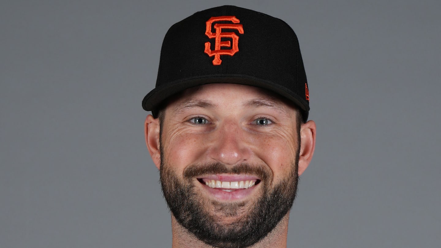 Feb 19, 2026; Scottsdale, AZ, USA; San Francisco Giants pitcher Sam Hentges (31) poses during Photo Day at Scottsdale Stadium. Mandatory Credit: Rick Scuteri-Imagn Images