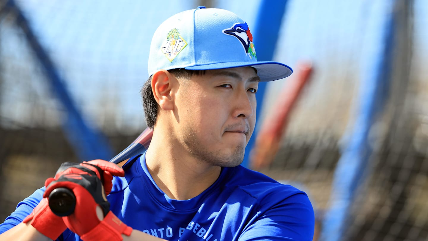 Feb 16, 2026; Dunedin, FL, USA; Toronto Blue Jays infielder Kazuma Okamoto (7) works out during spring training practice at Player Development Complex. Mandatory Credit: Kim Klement Neitzel-Imagn Images