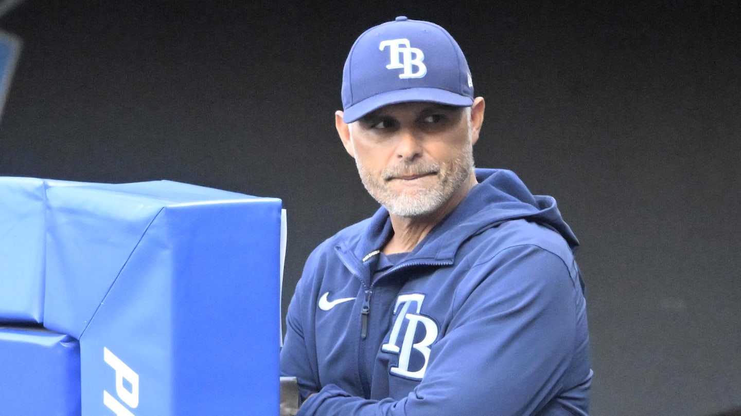 Aug 26, 2025; Cleveland, Ohio, USA; Tampa Bay Rays manager Kevin Cash (16) stands in the dugout in the first inning against the Cleveland Guardians at Progressive Field. Mandatory Credit: David Richard-Imagn Images
