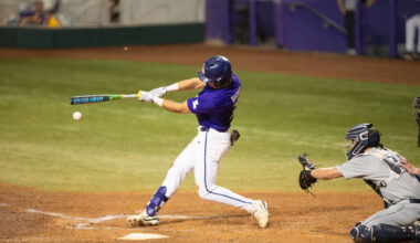 LSU baseball powers past Kent State with four home runs