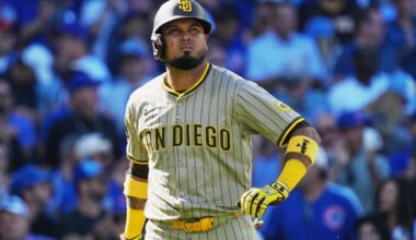 Luis Arraez and Giants agree on $12 million, 1-year contract, AP source says