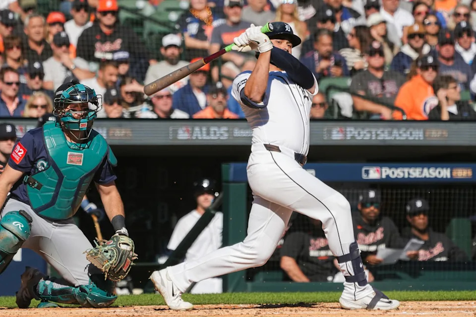 Detroit Tigers left fielder Riley Greene (31) hits against the Seattle Mariners during the bottom of the second inning of ALDS Game 4 at Comerica Park in Detroit on Wednesday, Oct. 8, 2025.