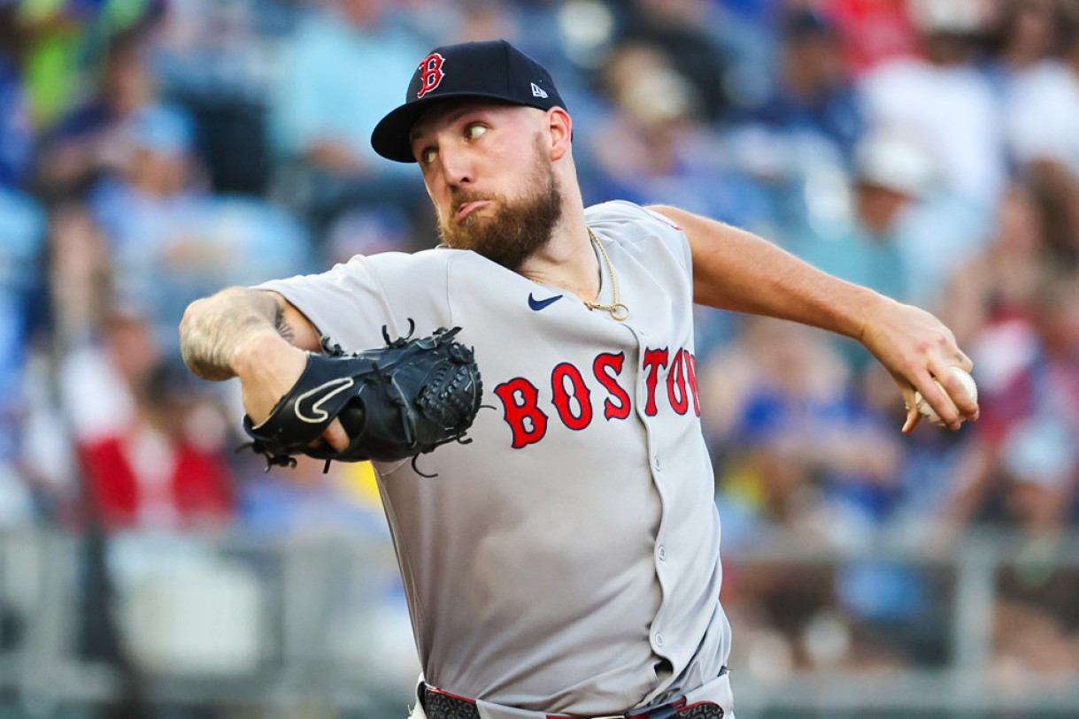 Garrett Crochet - Fantasy Baseball Rankings, MLB DFS Lineup Picks