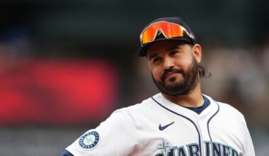 Eugenio Suárez happy to be back in Cincinnati after finalizing $15 million, 1-year contract