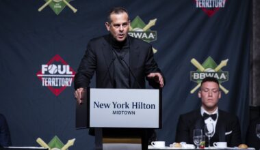 Aaron Boone Fires Back at Criticism Over Yankees' Quiet Offseason