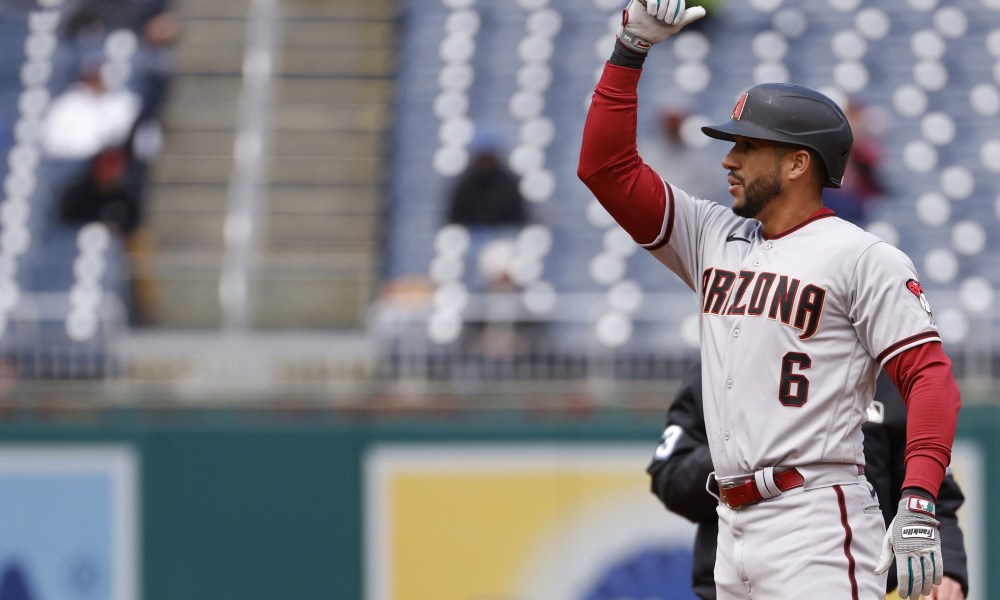 Diamondbacks fan favorite David Peralta announces retirement