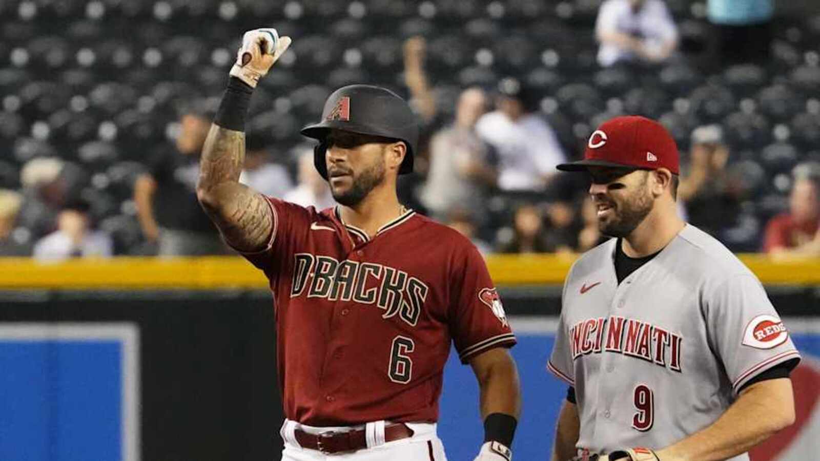Diamondbacks' Franchise Great Announces Retirement