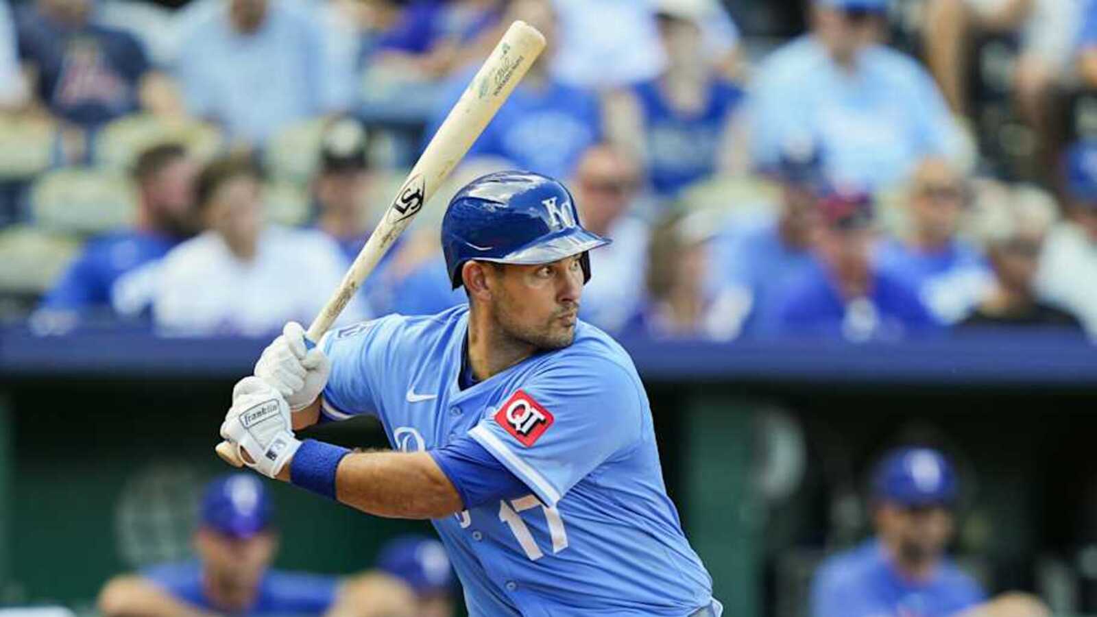 Former Cincinnati Reds Catcher Signs With Kansas City Royals