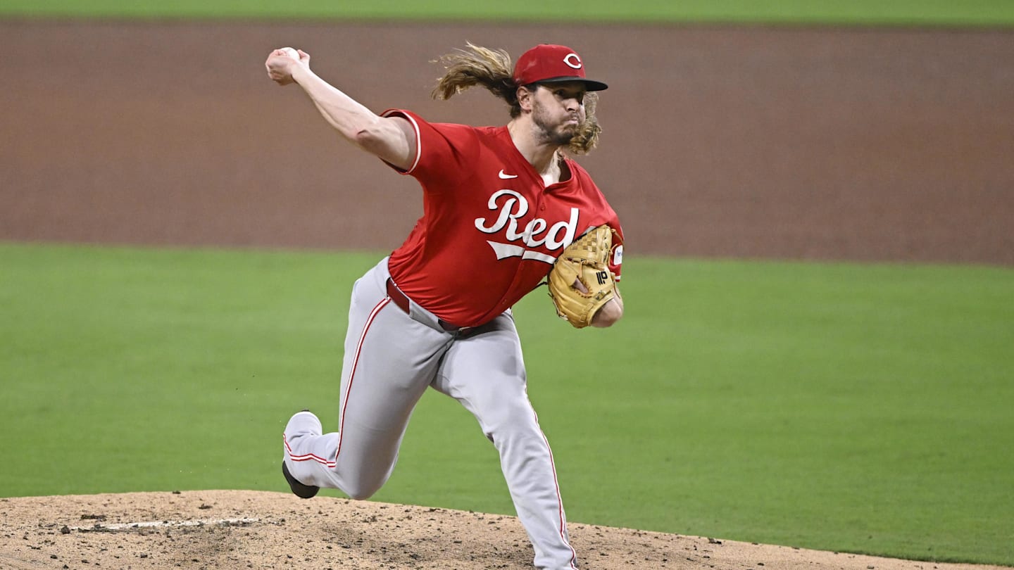 Former Reds Pitcher Scott Barlow Lands With American League Team