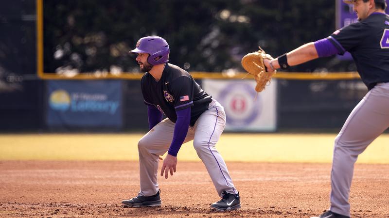 Catamount Baseball Holds Sunday Intrasquad Scrimmage