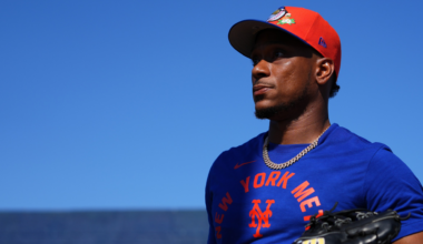 Jorge Polanco works out during New York Mets spring training as concerns grow about his durability and position change.