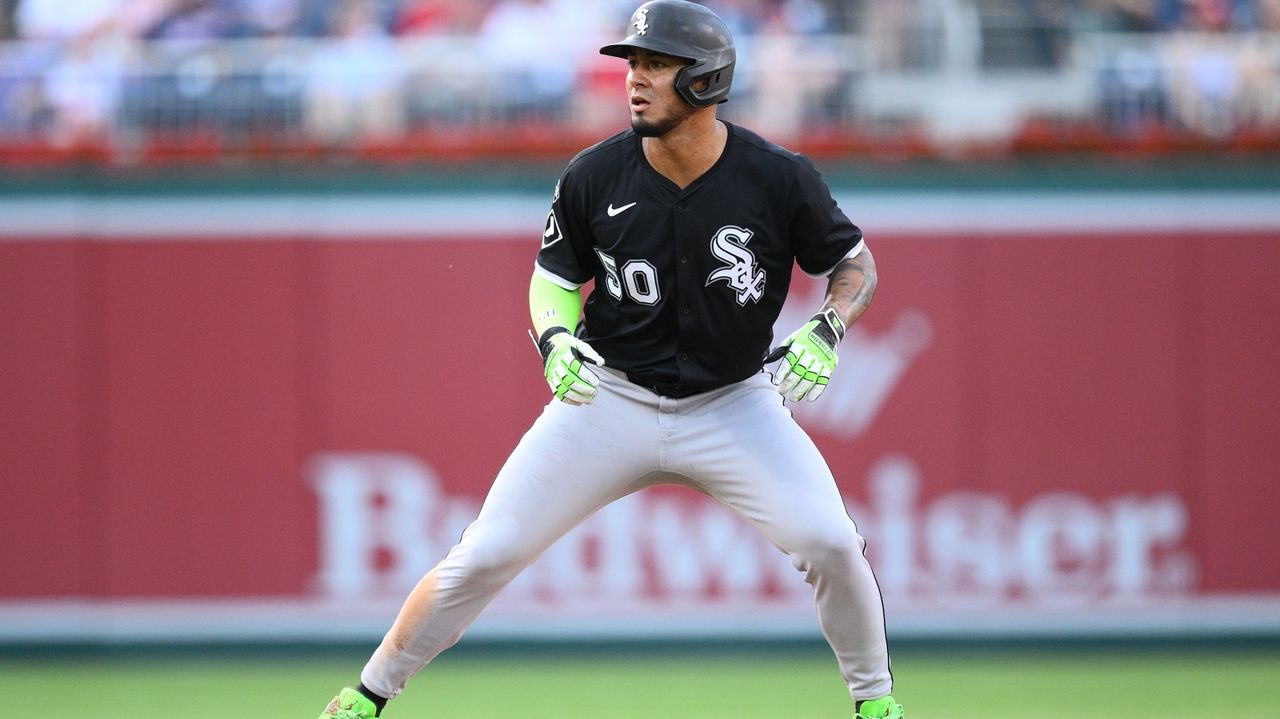 Lenyn Sosa focuses on improvement amid uncertain future with the White Sox