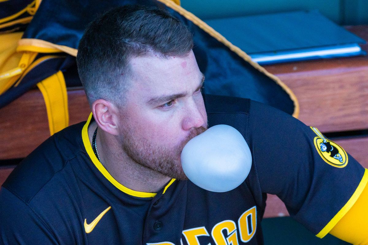 San Diego Padres outfielder Gavin Sheets (30) blows a bubble before an MLB Spring Training game between the San Diego Padres and the Kansas City Royals, Saturday February 21, 2026 at Surprise Stadium in Surprise, AZ. San Diego Padres outfielder Gavin Sheets (30) blows a bubble before an MLB Spring Training game between the San Diego Padres and the Kansas City Royals, Saturday February 21, 2026 at Surprise Stadium in Surprise, AZ.