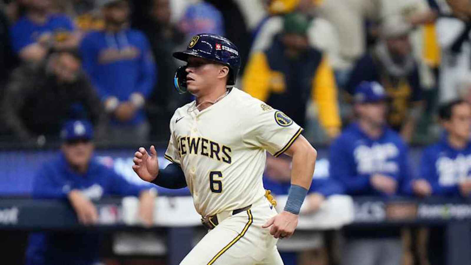 Royals Struck Gold With Offseason Isaac Collins-Brewers Trade