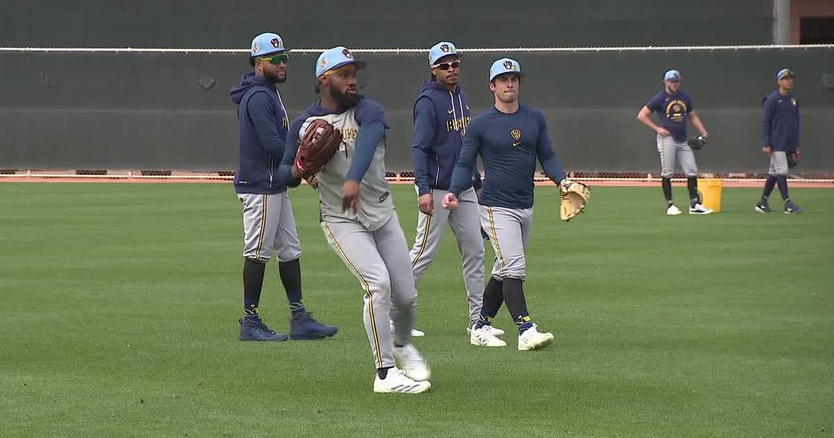 New Brewers arrivals in Phoenix settle in, fight for roster spots