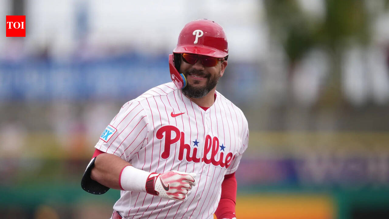 MLB trade rumors: Philadelphia Phillies predicted to sign $2.5 million New York Yankees veteran outfielder to bolster rotation | MLB News