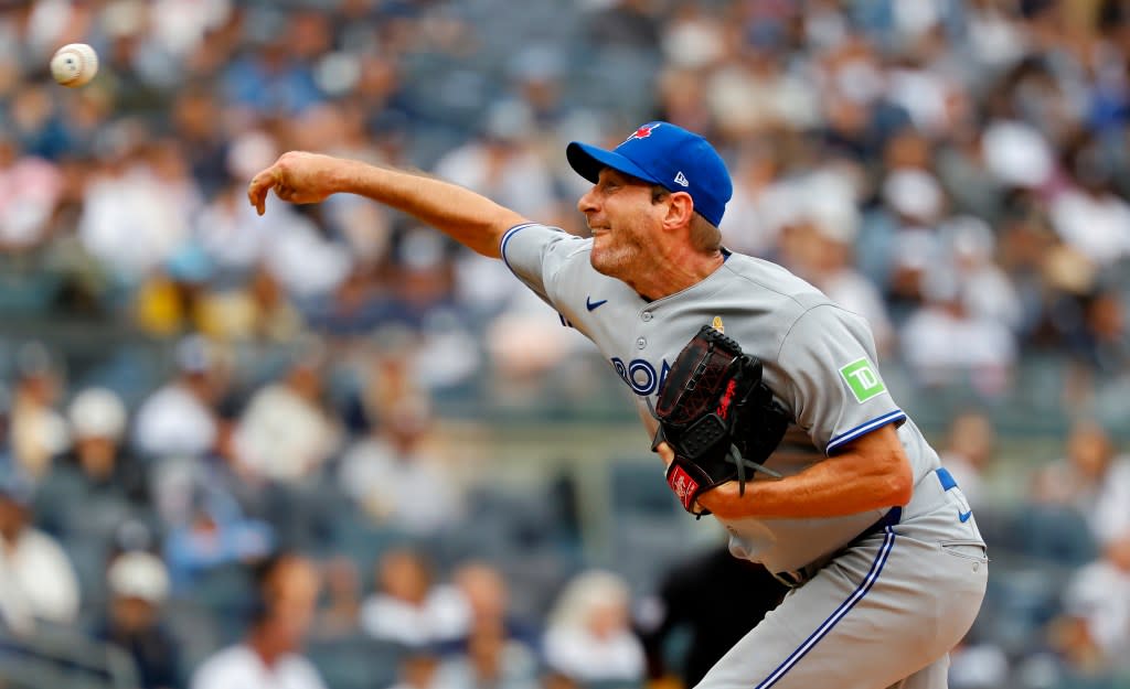 Max Scherzer throws during the first inning of the Blue Jays’ loss to the Yankees on Sept. 7, 2025 at the Stadium. Noah K. Murray-NY Post