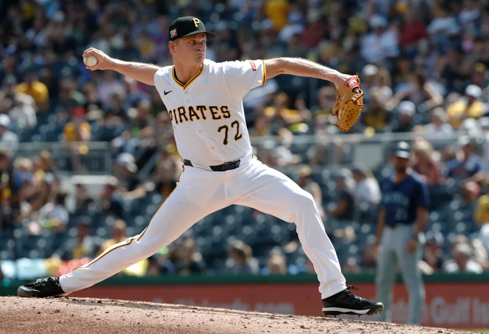 Pittsburgh Pirates relief pitcher Ryder Ryan (72) pitches against the Seattle Mariners during the fifth inning at PNC Park.