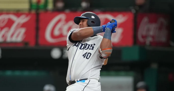 Padres add power depth with former NPB slugger Leandro Cedeño