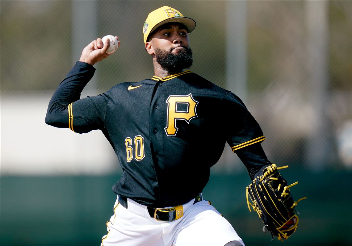 How 3 Dominican relievers are bringing energy, happiness to Pirates spring training