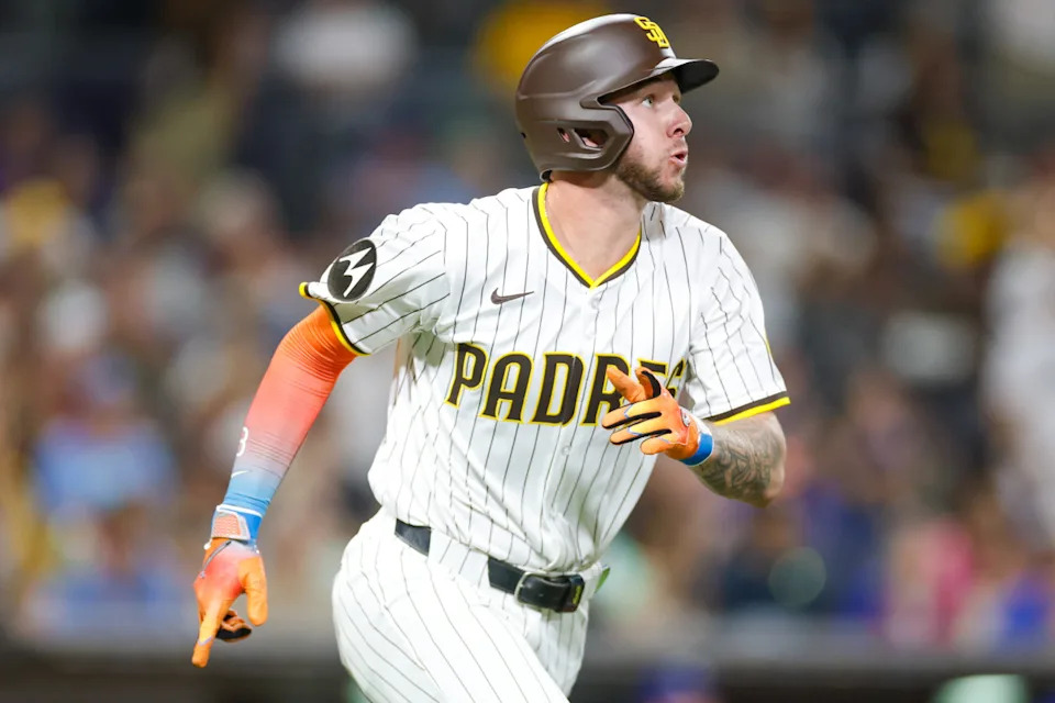 San Diego Padres center fielder Jackson Merrill (3)© David Frerker-Imagn Images
