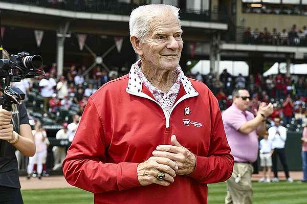 Arkansas baseball legend Norm DeBriyn takes his spot in the College Baseball Hall of Fame