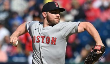 Twins sign veteran reliever Liam Hendriks