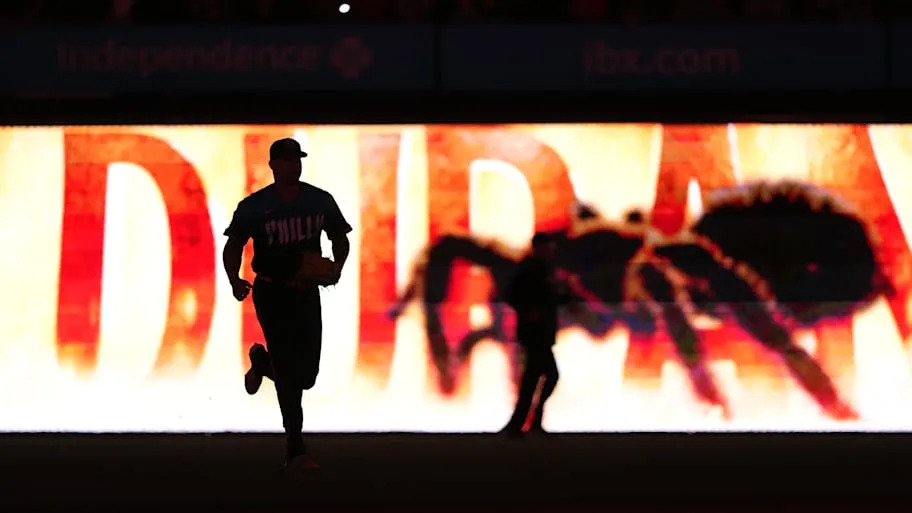 Jhoan Durn, Philadelphia Phillies