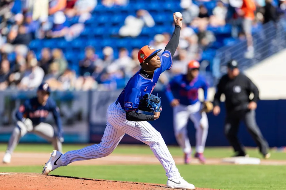 New York Mets pitcher Jefry Yan throws in the fourth inning against the Houston Astros during Spring Training at Clover Field, Tuesday, Feb. 24, 2026, in Port St. Lucie. Corey Sipkin for the NY POST