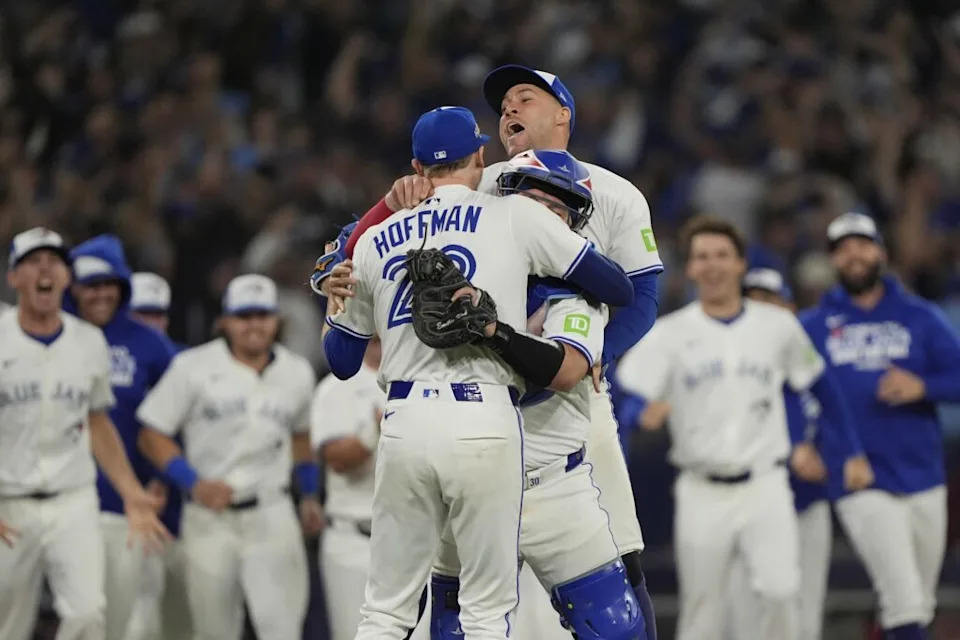 Blue Jays Mariners Game 7 ratings