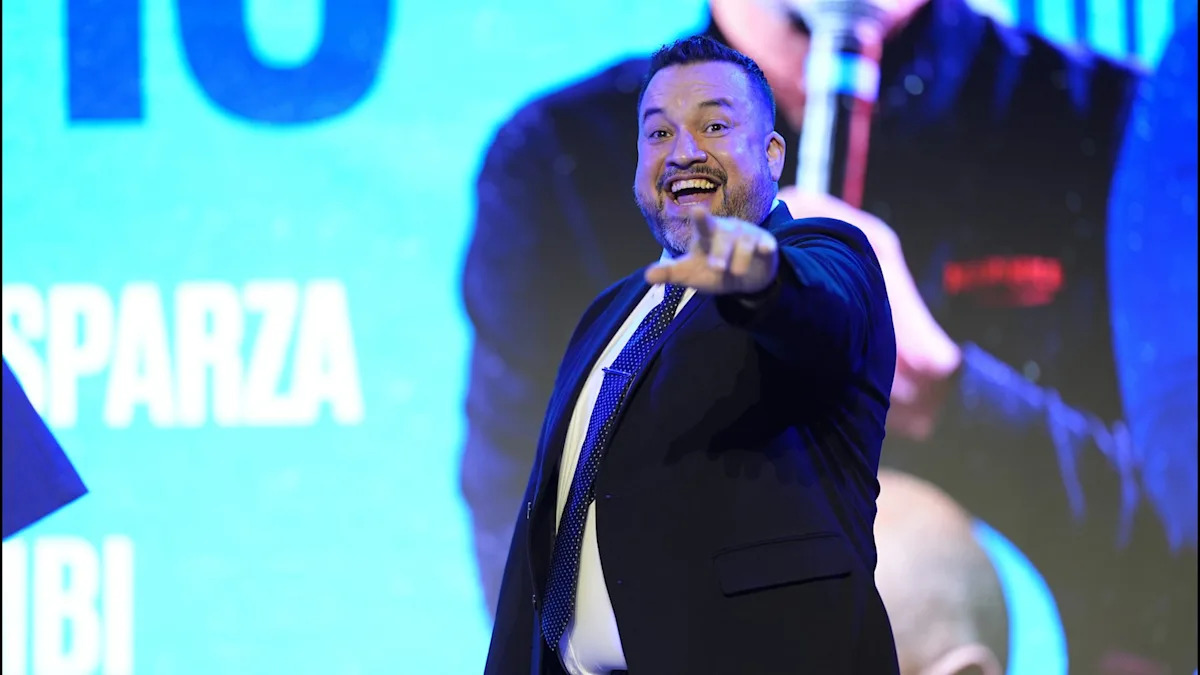 How Alex Bregman's signing boosts the Cubs and hurts the Red Sox