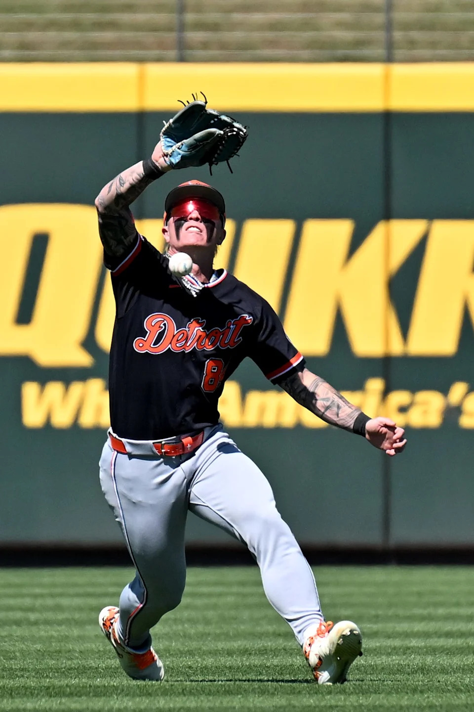 Detroit Tigers left fielder Max Clark (84) drops a fly ball in the first inning against the Atlanta Braves during spring training at CoolToday Park in North Port, Florida, on Tuesday, Feb. 24, 2026.