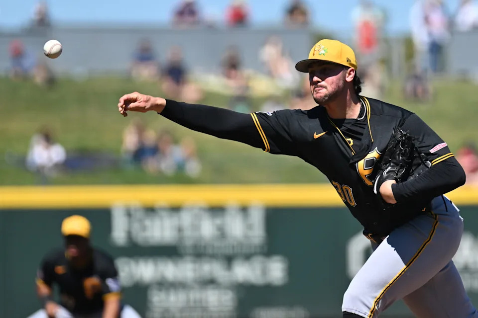 <p>Pittsburgh Pirates starting pitcher Paul Skenes throws against the Atlanta Braves during spring training MLB game. Mandatory Credit: Jonathan Dyer-Imagn Images</p>