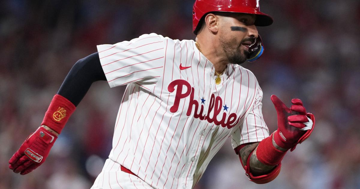 Phillies looking to move outfielder Nick Castellanos before first full-squad workout | MLB