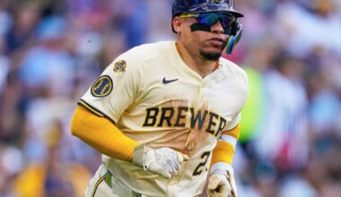 Catcher William Contreras, Brewers reach $9.4 million, 1-year deal just before arbitration heading | MLB