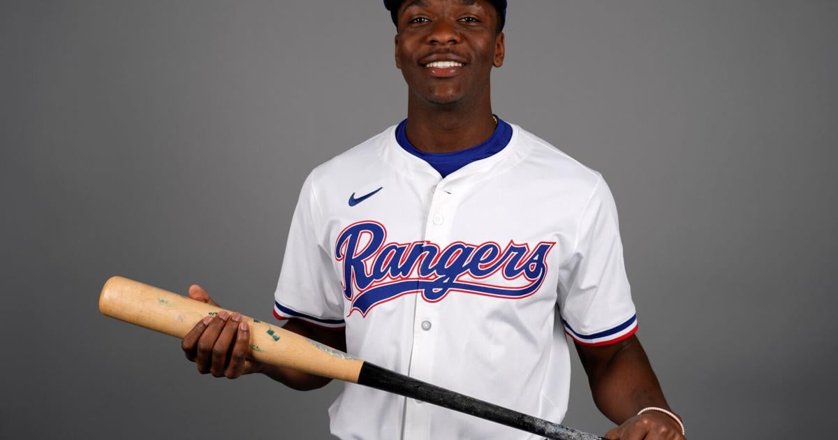 Rangers lose top prospect, infielder Sebastian Walcott, to UCL injury and surgery | National Sports