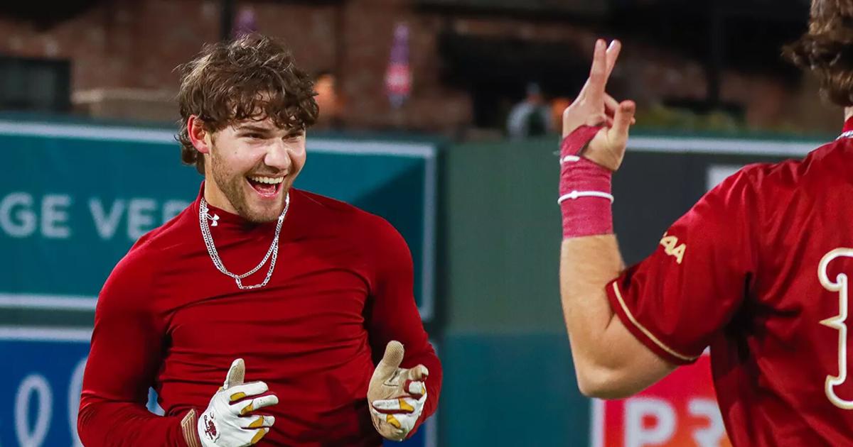 Cougars win on walk-off hit