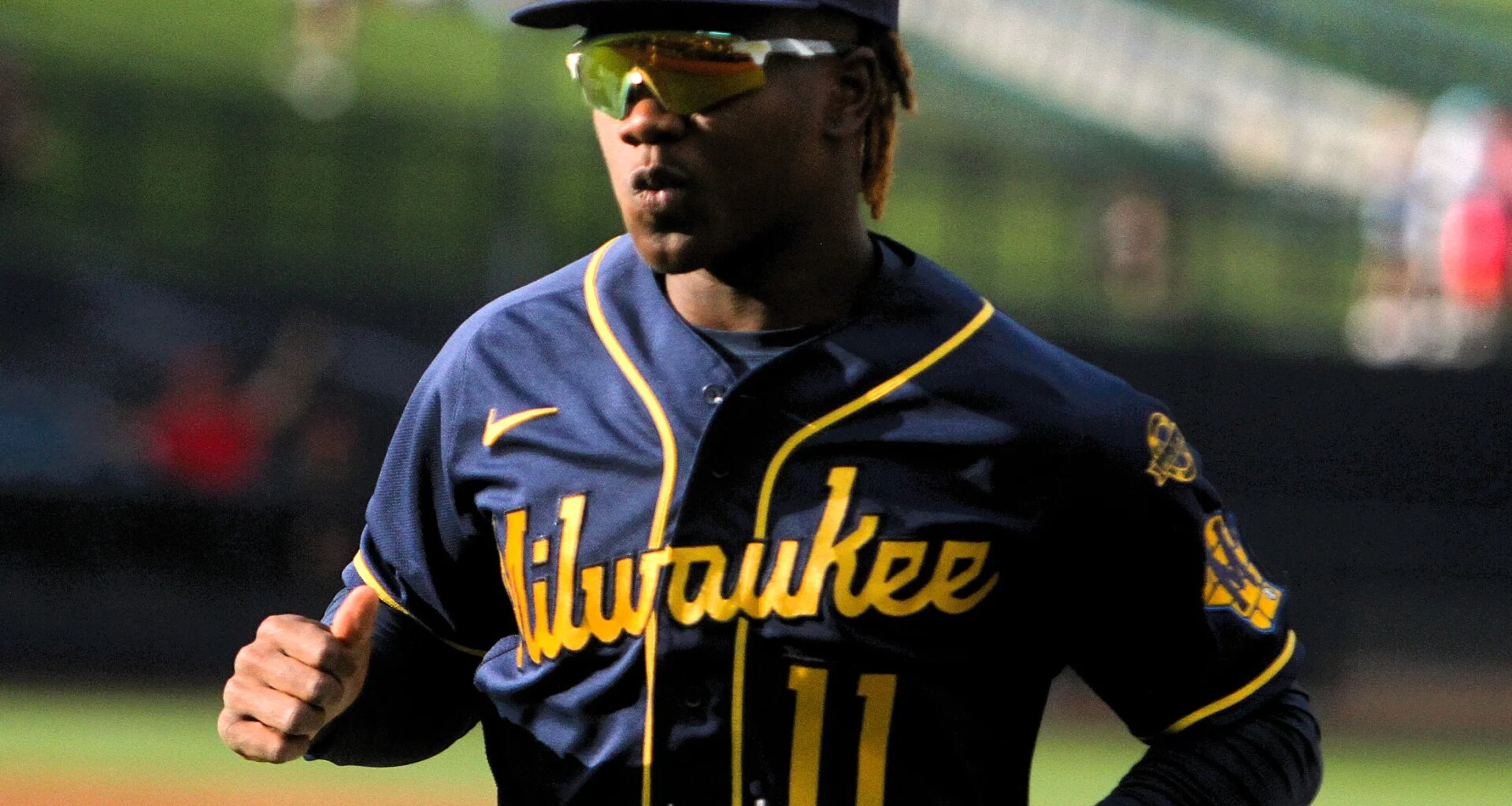 Jesús Made, Jackson Chourio are locker mates as Brewers open camp