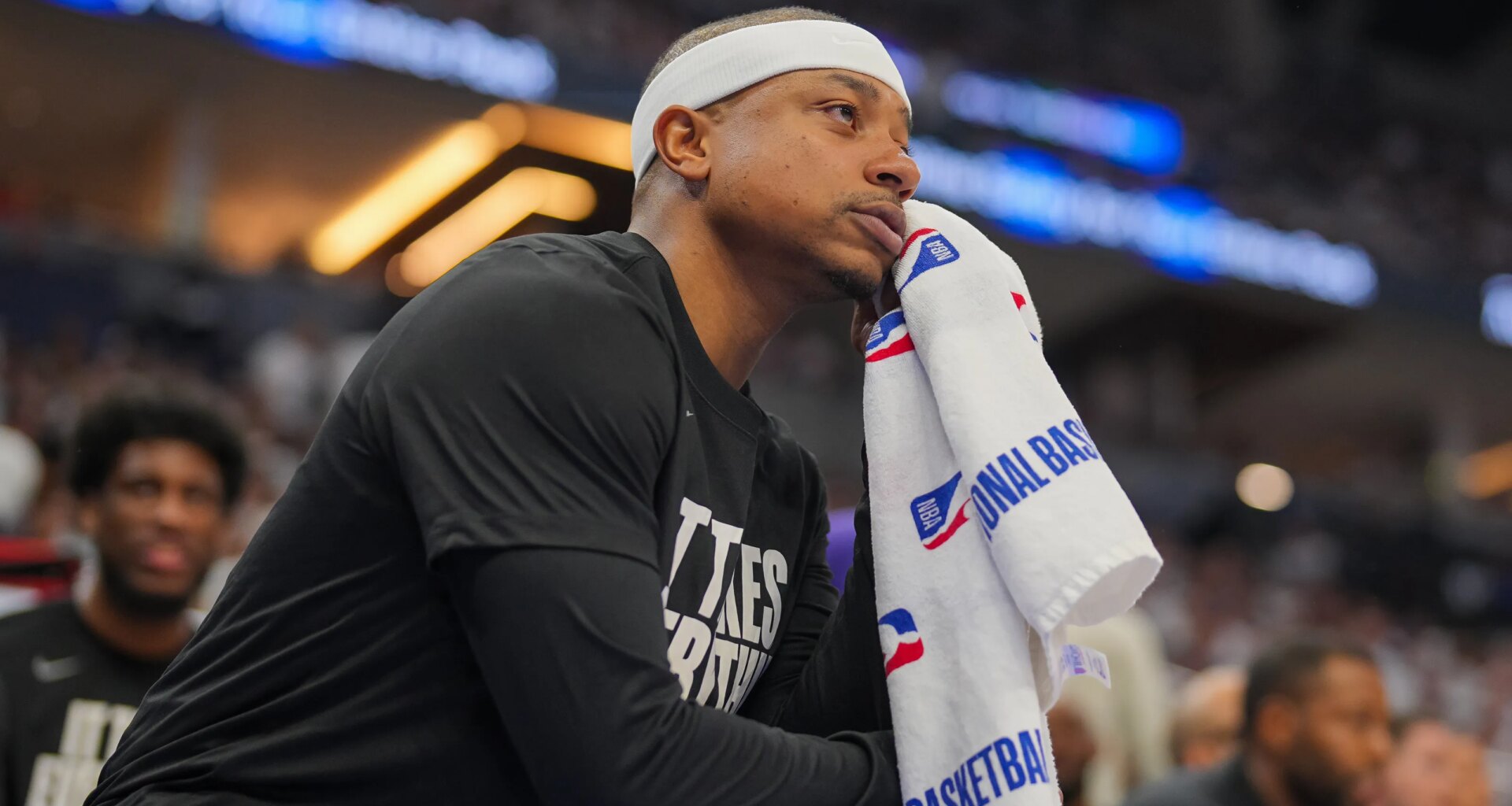 Seattle Mariners Star Hosts Isaiah Thomas in Dominican Republic