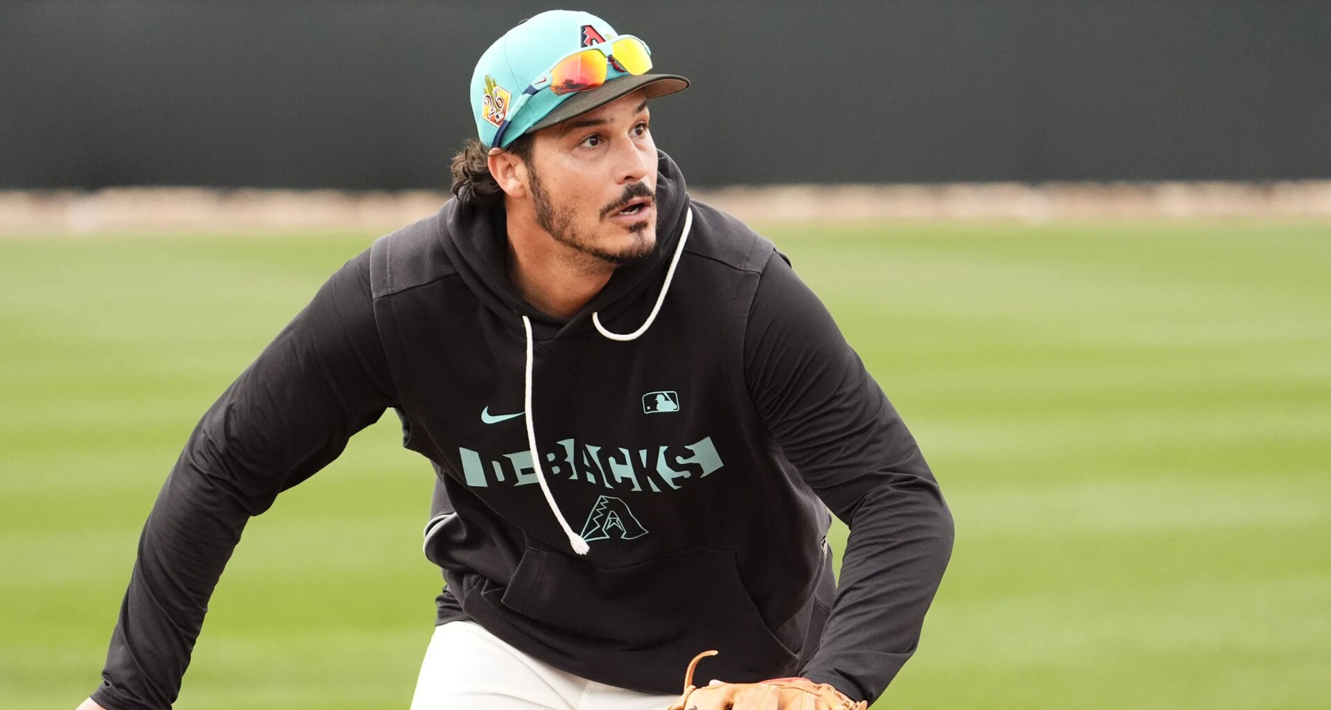 Diamondbacks' Nolan Arenado starts spring fast in Cactus League opener