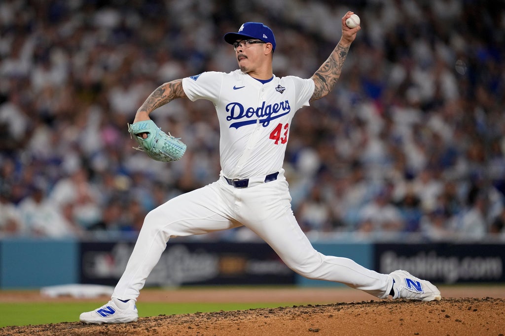 Reliever Anthony Banda aquired by Twins in cash agreement with Dodgers